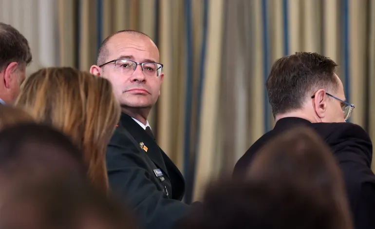 Roman Gofman waits before a joint press conference of U.S. President Donald Trump and Israeli Prime Minister Benjamin Netanyahu in the State Dining Room at the White House, in Washington, D.C., U.S., September 29, 2025. Jonathan Ernst