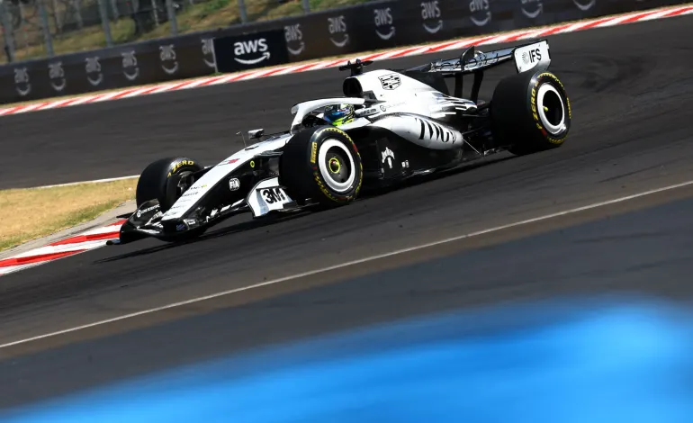 Formula One F1 - Hungarian Grand Prix - Hungaroring, Budapest, Hungary - July 26, 2026 Cadillac's Sergio Perez in action during the race Bernadett Szabo